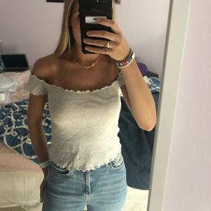 Brandy Melville off the shoulder top